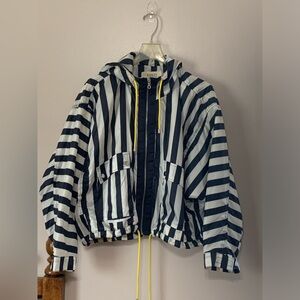 Windbreaker Zipup Raincoat Jacket (S)